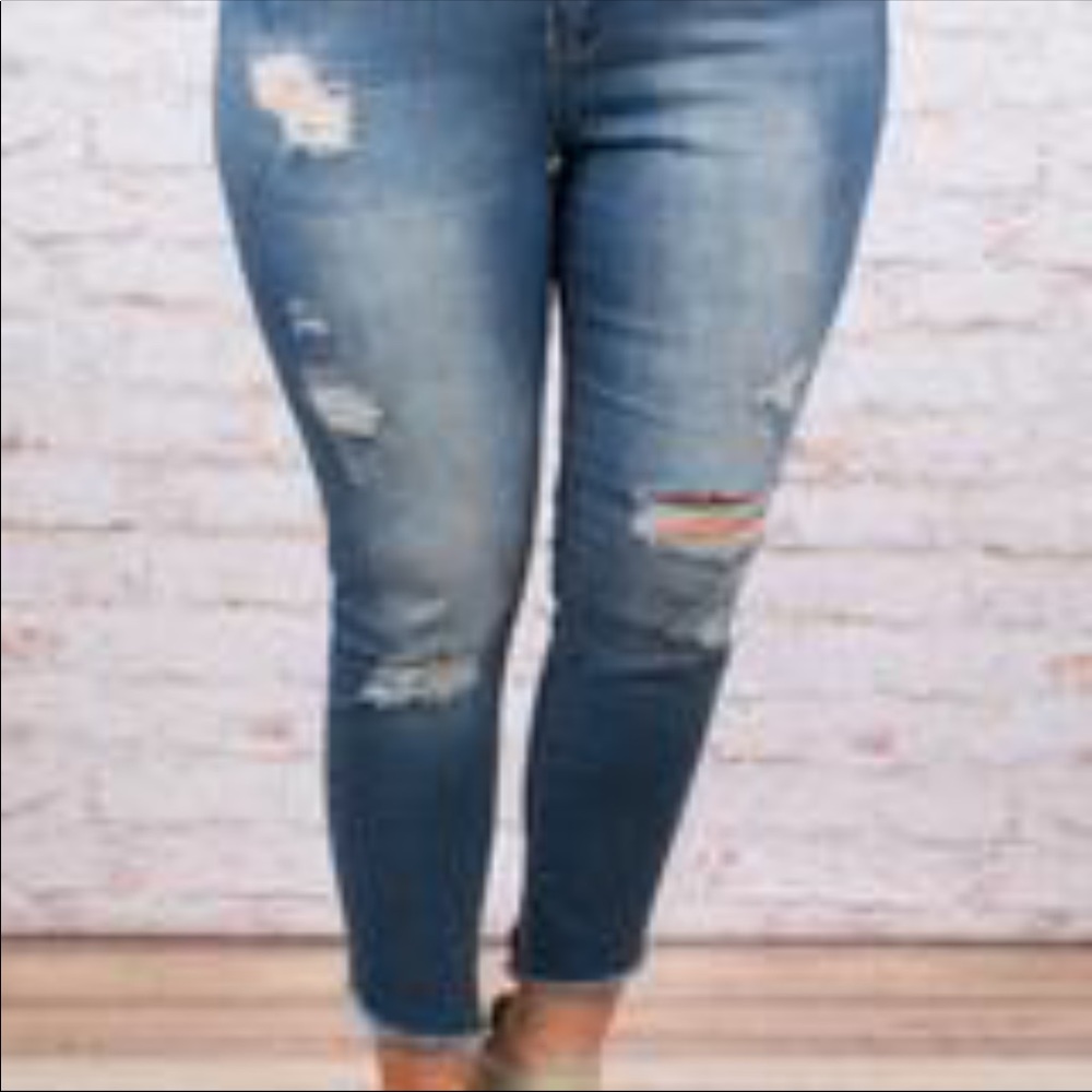 distressed jeans (judy blue)